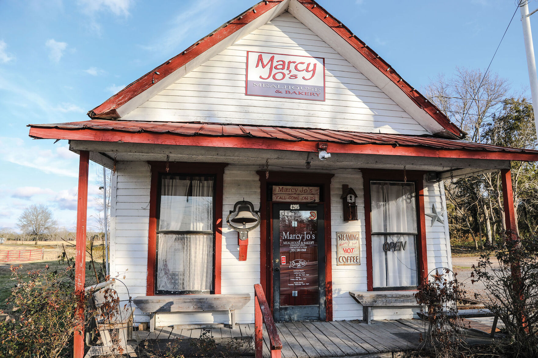 marcy jo’s mealhouse and bakery